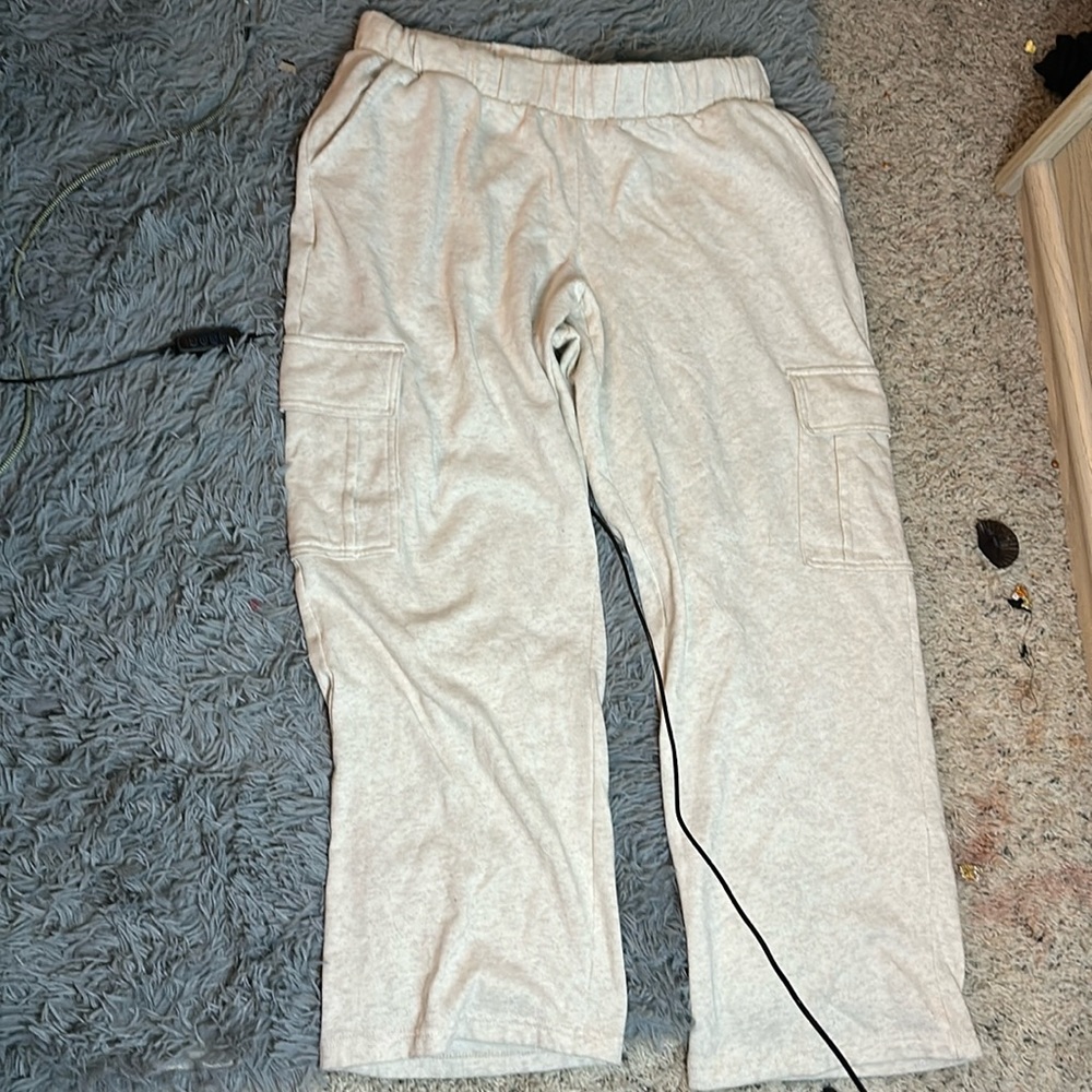 Light Beige Cargo Sweats